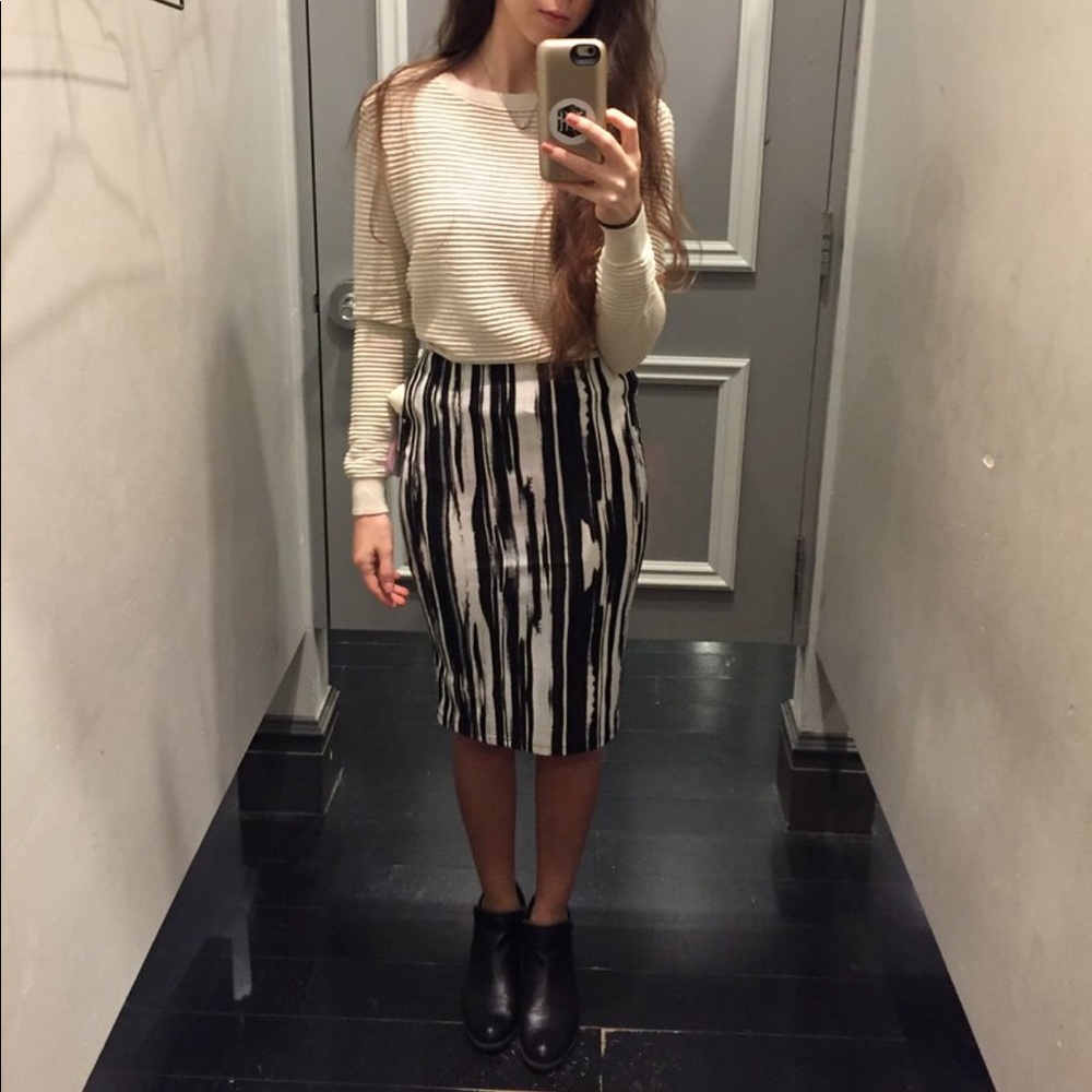 Beige Ribbed sweater - Picture 6 of 6